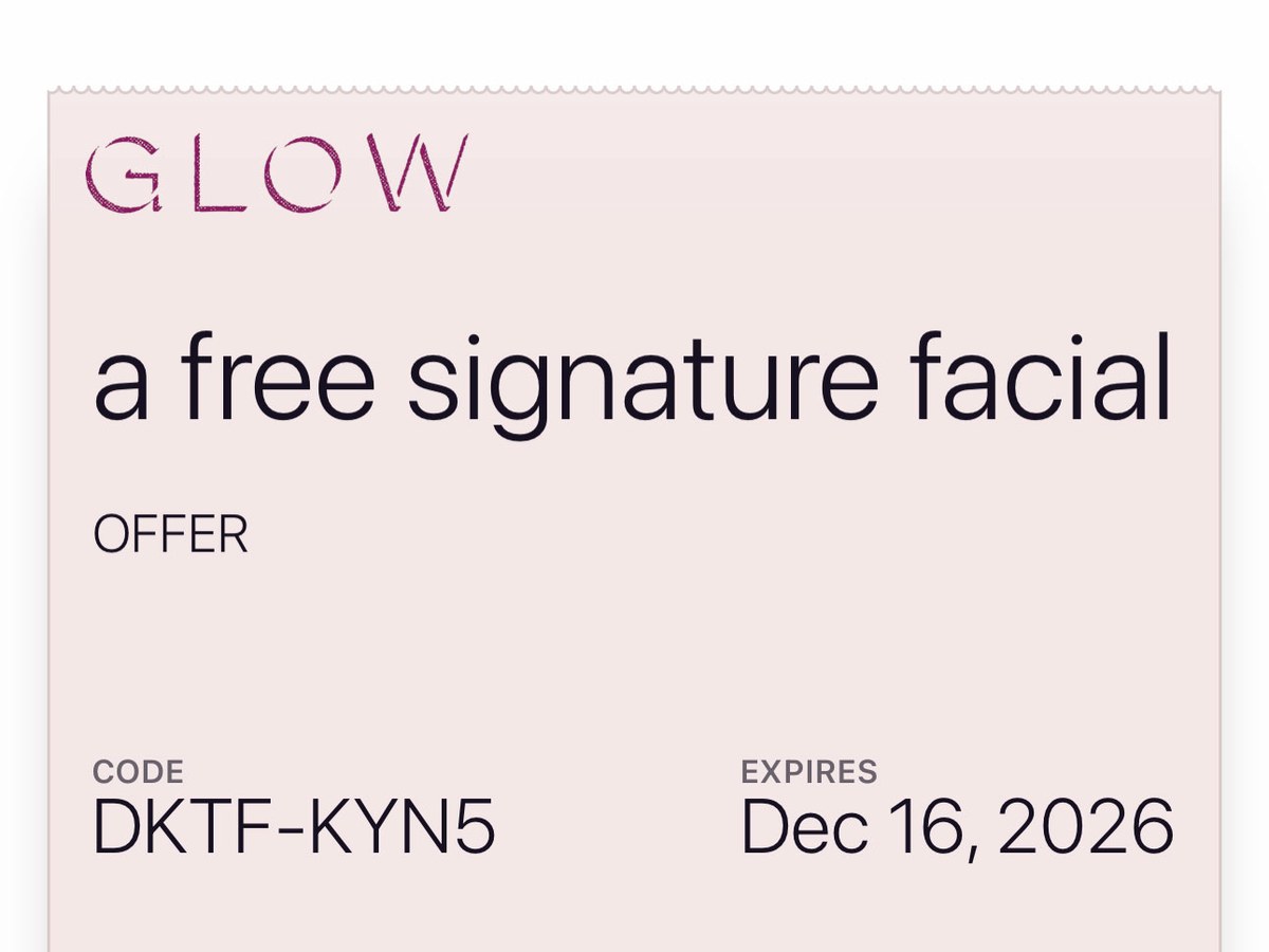A wallet pass for a free signature facial at Glow Med Spa, showing its claim code and expiry date.